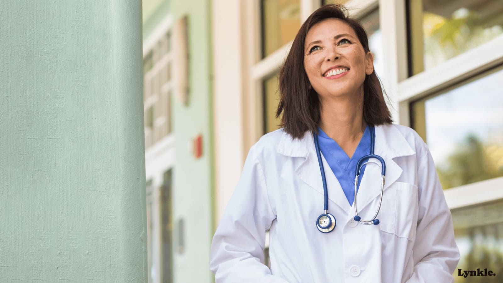 Digital business cards for healthcare professionals
