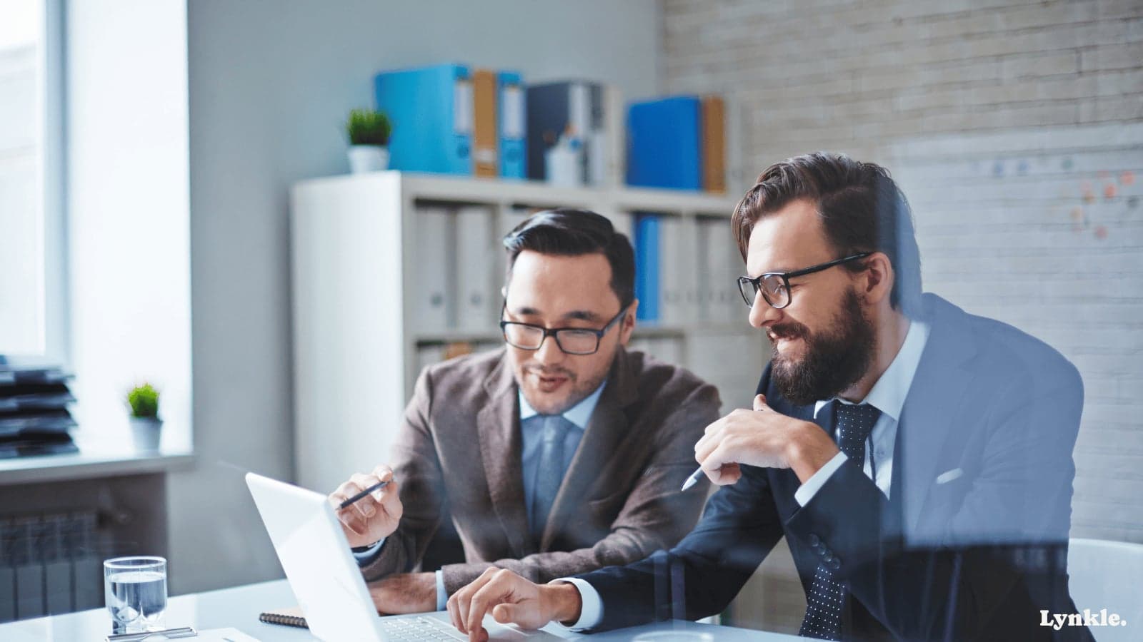 Digital business cards for consultants